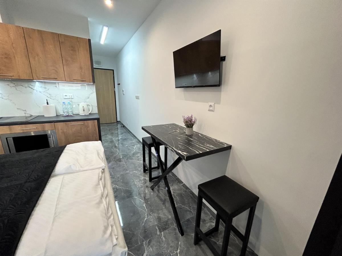 33 Modern Warsaw Apartments Ngoại thất bức ảnh